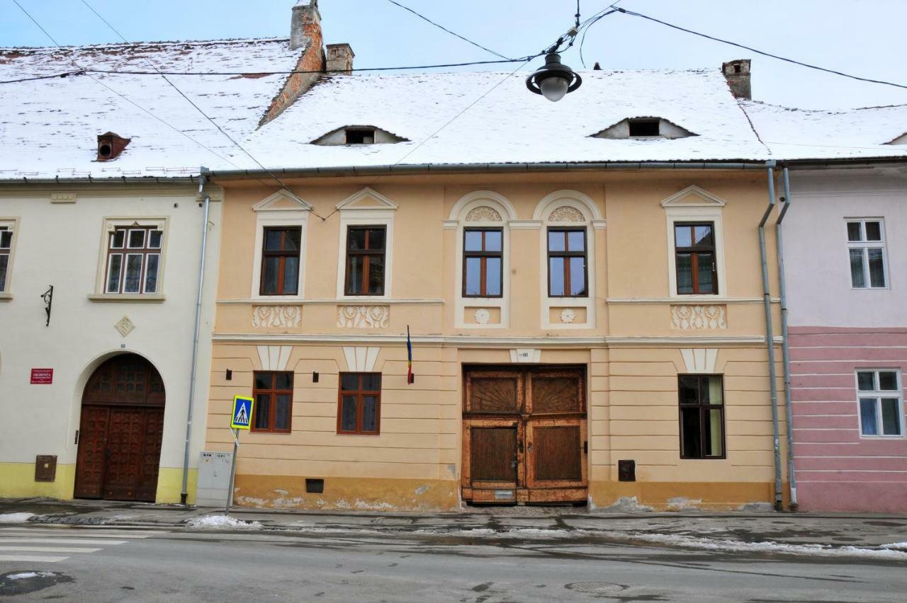 Ronis Apartments Sibiu Eksteriør bilde